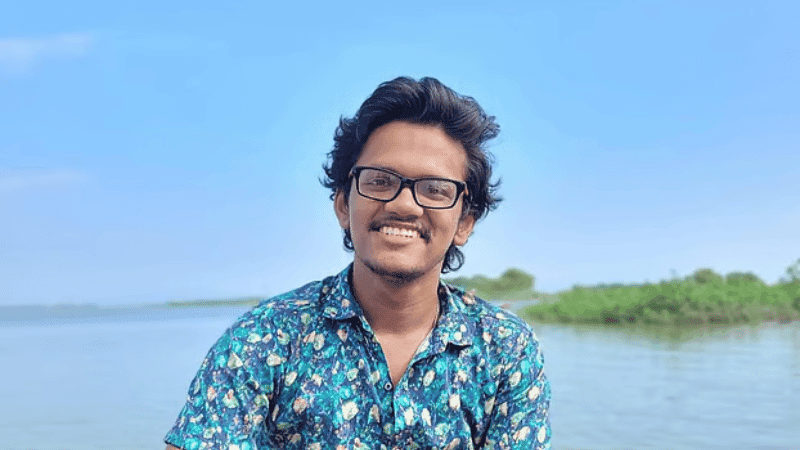 বুড়িগঙ্গা নদী  থেকে জাবি শিক্ষার্থীর অর্ধগলিত মরদেহ উদ্ধার