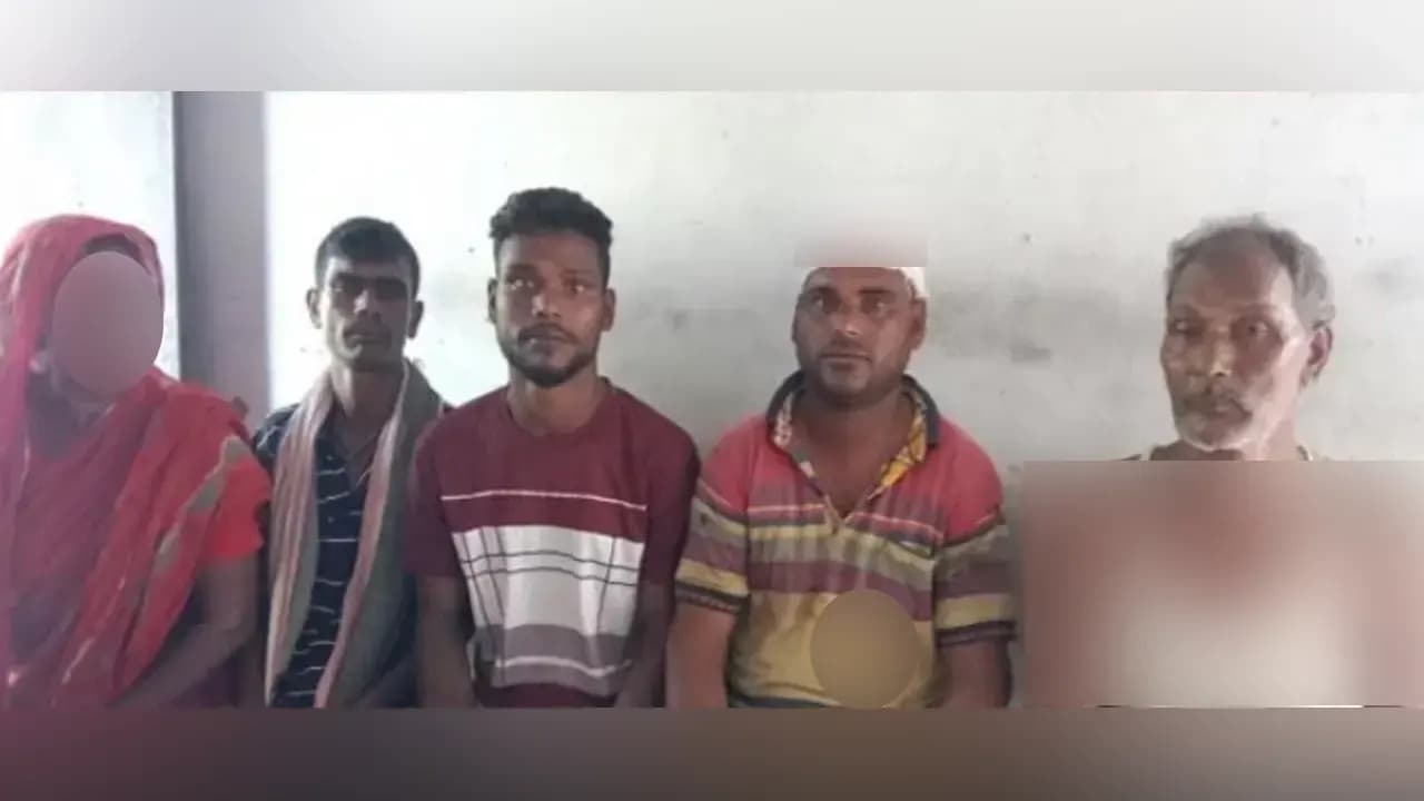চুয়াডাঙ্গায় শিশুর ‘শরীর নিয়ে কটূক্তির’ জেরে দুই পরিবারের সংঘর্ষ, আহত ১০