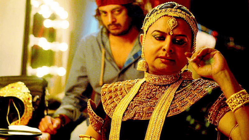 চলচ্চিত্র পরিচালক ঋতুপর্ণ ঘোষের জন্মদিন আজ