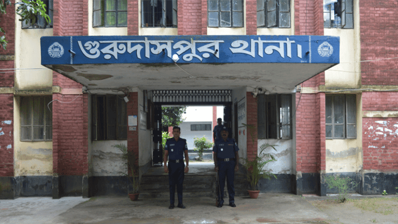 জুলাই আন্দোলনে গুলির নির্দেশ: নাটোরে এসআই ক্লোজড