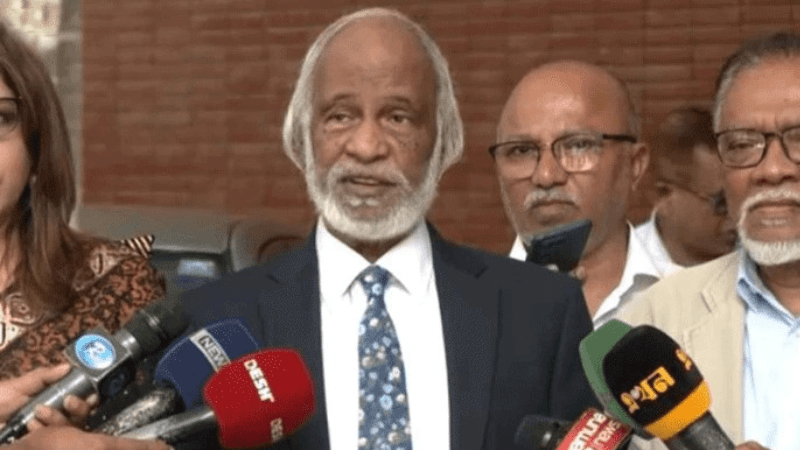 আওয়ামী লীগের নিষিদ্ধের বিষয়ে জনগণ সিদ্ধান্ত নেবে: মঈন খান
