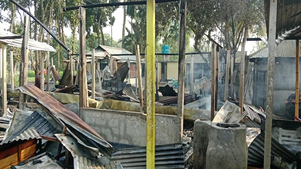 রংপুরে স্থানীয়দের সাথে হিযবুত তওহিদের সংঘর্ষে ১৫ জন আহত