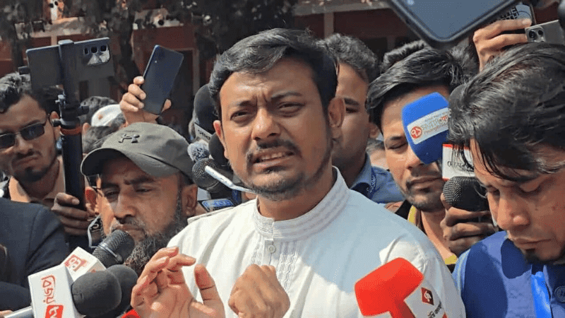 নাসীরুদ্দীন পাটওয়ারীর বিরুদ্ধে মানহানির মামলার আবেদন