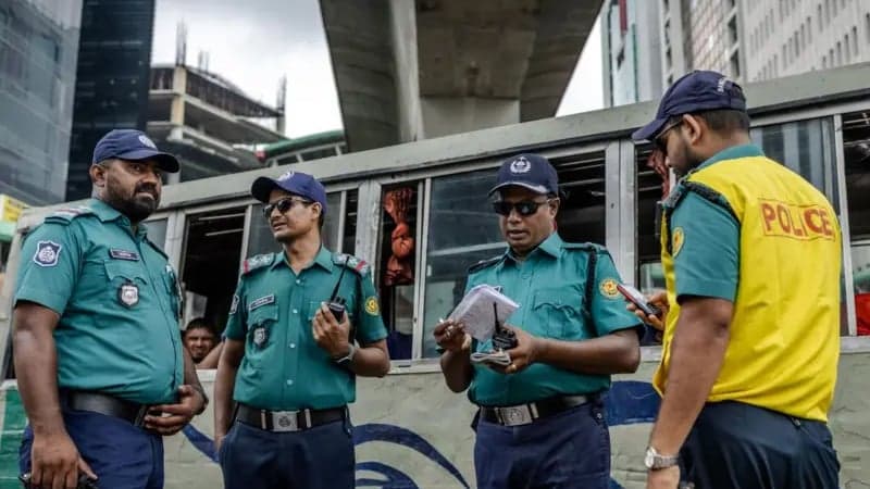 কর্মস্থলে এখনও অনুপস্থিত ১৮৭ পুলিশ সদস্য