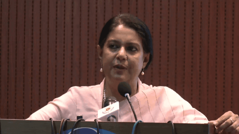 রাজধানীতে ইলেকট্রনিক বাস চালুর বিষয়ে নভেম্বরে বৈঠক: রিজওয়ানা