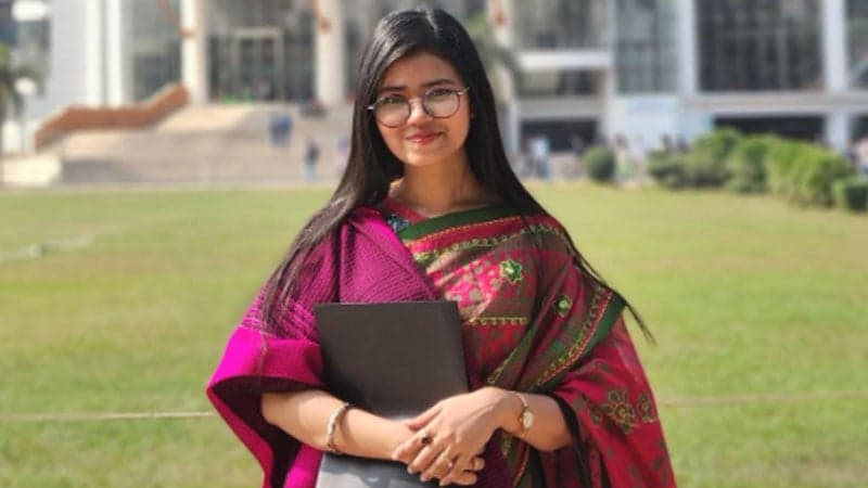 ডাবল অ্যাবসেন্টের হুমকি দেয়া ড্যাফোডিল শিক্ষক তাহমিনা বরখাস্ত