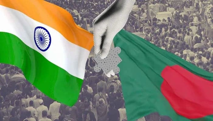 বিজয় দিবস উদযাপনে বাংলাদেশ-ভারত প্রতিনিধিদল বিনিময়