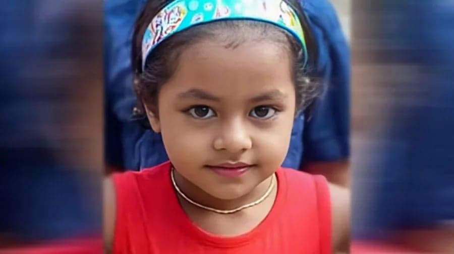 লক্ষ্মীপুরে বিএনপি নেতার বাসায় আগুন, ৭ বছরের শিশু নিহত