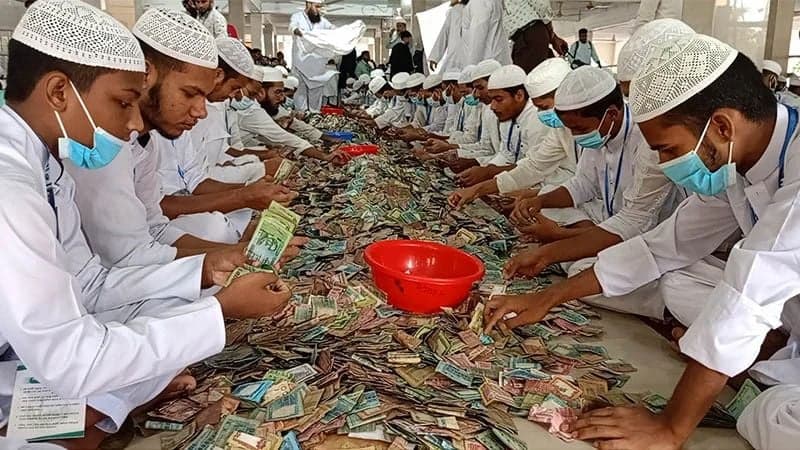 ঐতিহাসিক পাগলা মসজিদের দানবাক্সে মিলল রেকর্ড ১৫ কোটি ৯০ লাখ টাকা