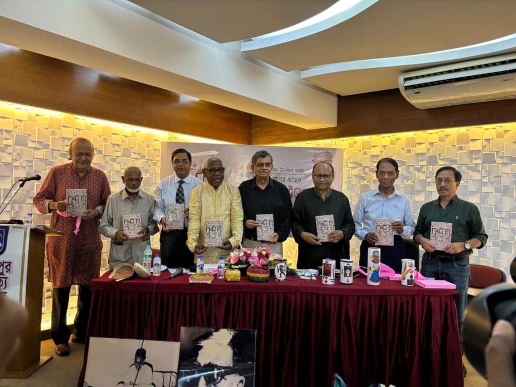 জুলাইয়ে নিহতদের অজ্ঞাত মরদেহ শনাক্ত ও পরিবারের কাছে ফিরিয়ে দেয়া হবে: শিক্ষা উপদেষ্টা