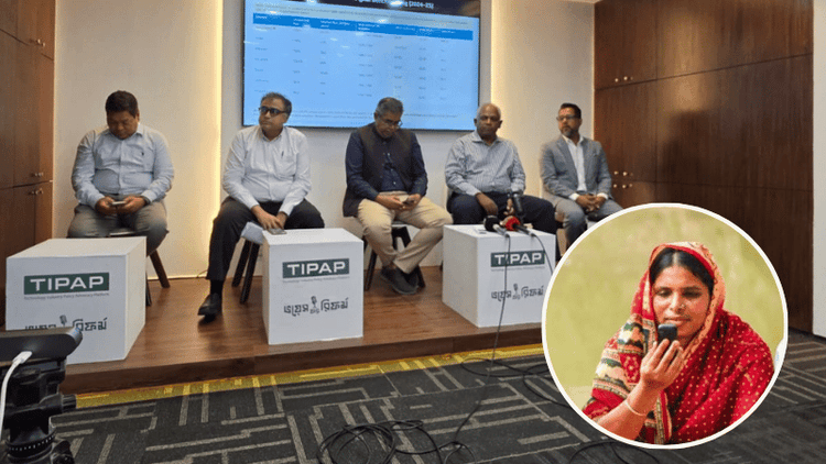 ভয়েস কল থেকে ৮ বছরে মোবাইল অপারেটরদের বাড়তি আয় ৩৭ হাজার কোটি টাকা