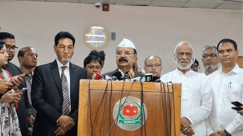 সংবিধান সংশোধন সংসদেই সম্ভব, রাজপথে বলে লাভ নেই: গয়েশ্বর