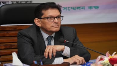 পররাষ্ট্রমন্ত্রীকে মধ্যপ্রাচ্যের তিন দেশের মন্ত্রীদের ফোন, প্রবাসীদের নিরাপত্তা নিশ্চিতের আশ্বাস