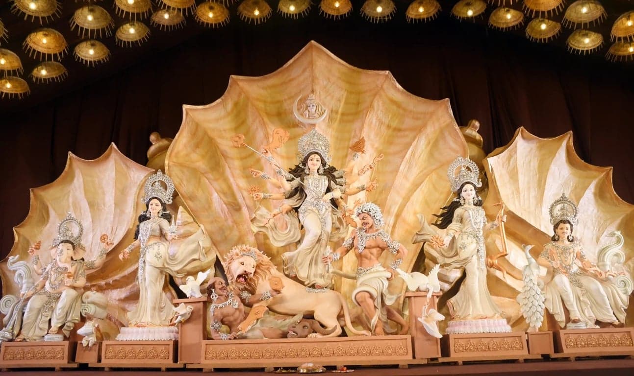 শারদীয় দুর্গোৎসবের মহাসপ্তমী আজ