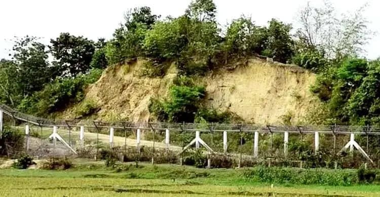 ঘুমধুম সীমান্তে স্থলমাইন বিস্ফোরণে রোহিঙ্গা যুবক নিহত