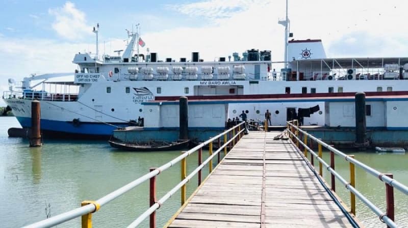 সেন্টমার্টিনে আটকা পড়েছে দেড় শতাধিক পর্যটক