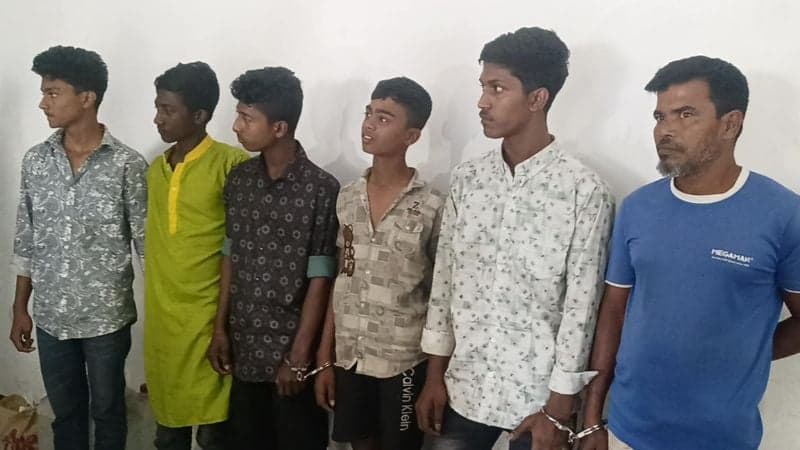 আশুলিয়ায় যুবককে কুপিয়ে হত্যা