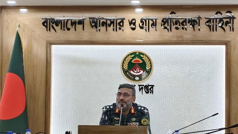 মিটফোর্ড ঘটনায় আনসারের গাফিলতির অভিযোগ প্রত্যাখ্যান করলেন ডিজি