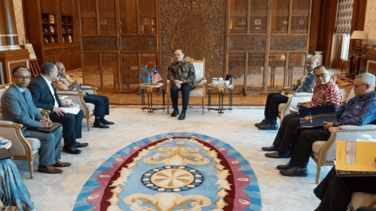 বাংলাদেশের জন্য খুলছে মালয়েশিয়ার শ্রমবাজার: প্রধানমন্ত্রীর উপদেষ্টা