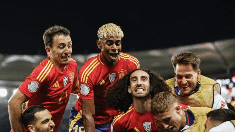 ৯ গোলের রোমাঞ্চে ফাইনালে স্পেন, বিধ্বস্ত ফ্রান্স