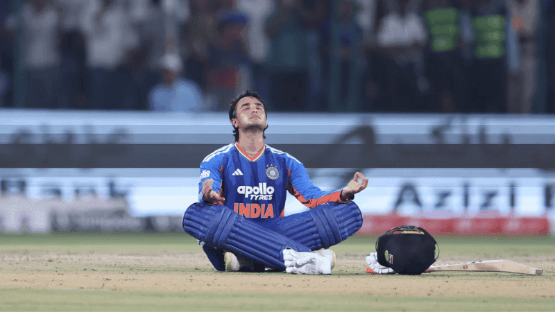 অভিষেকের ঝড়ো সেঞ্চুরিতে আফগানিস্তানকে উড়িয়ে দিল ভারত
