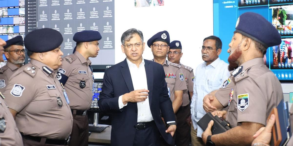 অনিয়ম, সন্ত্রাস ও মাদকচক্রের বিরুদ্ধে ‘জিরো টলারেন্স’ নীতি চলবে: স্বরাষ্ট্রমন্ত্রী