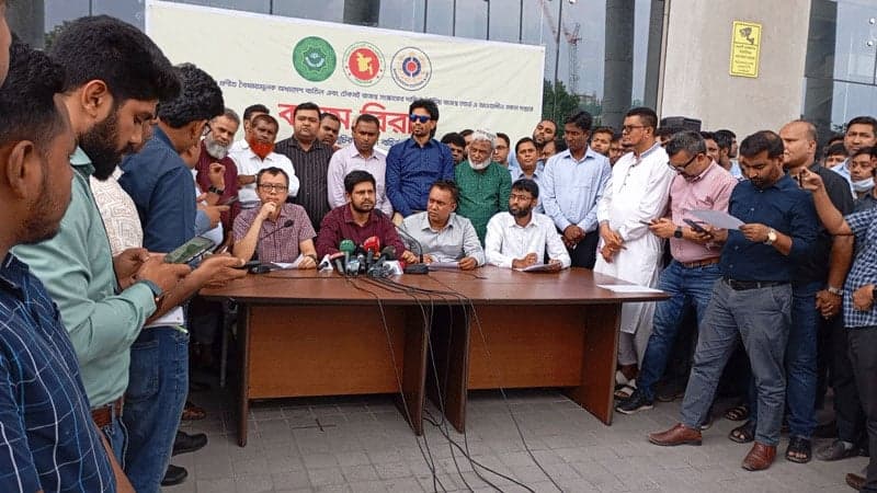 এনবিআর বিলুপ্তি: কলম বিরতি বাড়ল আরও একদিন