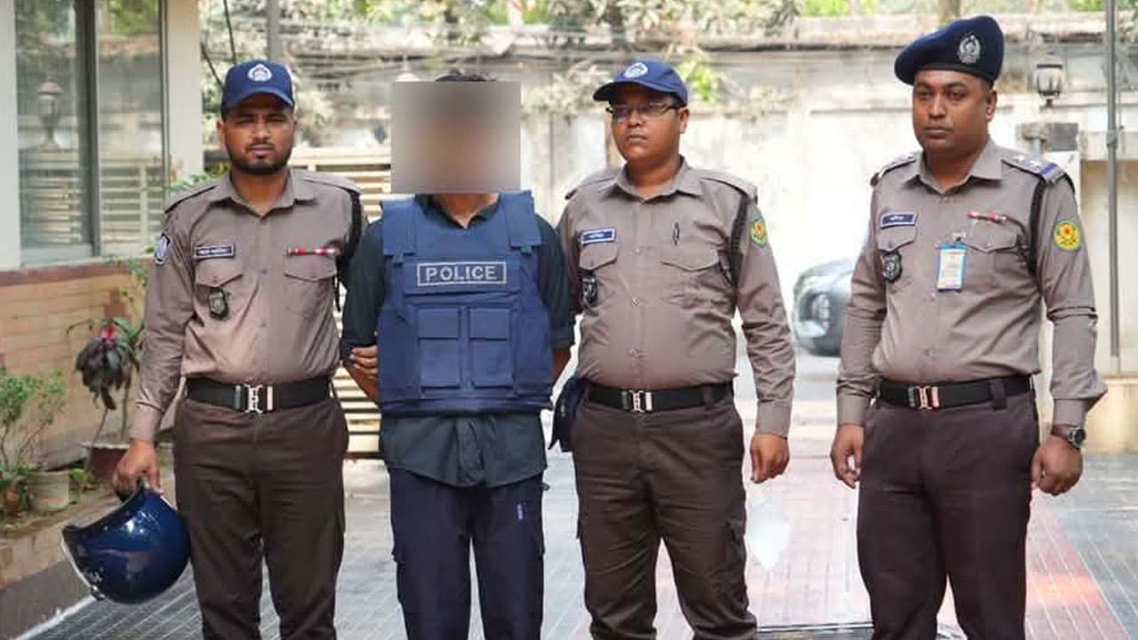 রুমমেট হত্যা মামলায় আসামি শাহিন ৫ দিনের রিমান্ডে