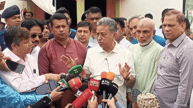 পরিস্থিতি স্বাভাবিক না হওয়া পর্যন্ত ত্রাণ সামগ্রী বিতরণ চলমান থাকবে: অর্থমন্ত্রী