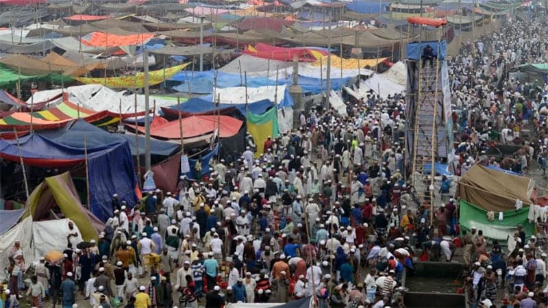 ইজতেমা মাঠে পড়ল ড্রোন, আতঙ্কে ছোটাছুটিতে আহত শতাধিক