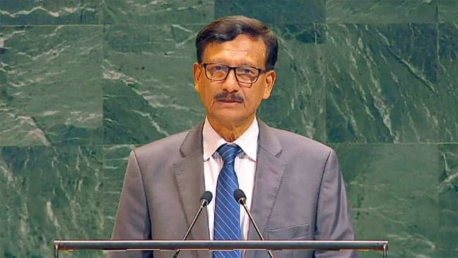 ফিলিস্তিনিদের সুরক্ষায় অবিলম্বে যুদ্ধবিরতির আহ্বান বাংলাদেশের