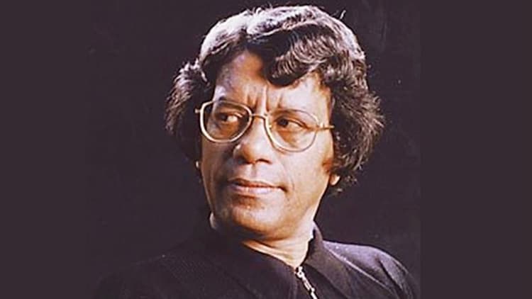 মুক্তচিন্তার প্রতীক হুমায়ুন আজাদের  ২২তম মৃত্যুবার্ষিকী আজ
