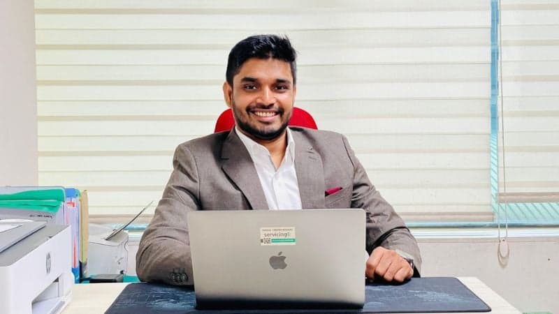বাংলাদেশের আইটি ইকোসিস্টেমকে শক্তিশালী করতে কাজ করছে সার্ভিসিং২৪ 