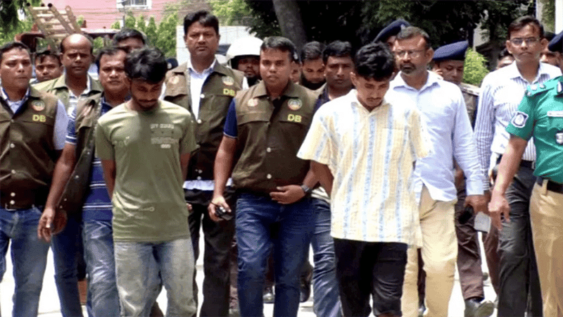 রংপুরে ৪ খুনের ঘটনায় স্বীকারোক্তিমূলক জবানবন্দি দিলেন দুই আসামি