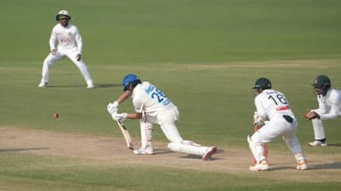 বাজে ফিল্ডিংয়ের খেসারত, বাংলাদেশের বিপক্ষে স্মরণীয় ড্র আফগানিস্তানের
