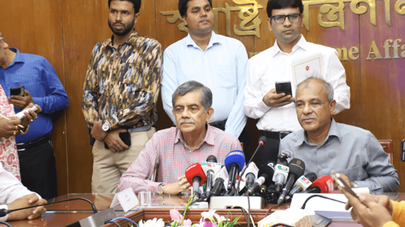 রাকসু-চাকসু নির্বাচন নিয়ে কোনো উদ্বেগ নেই: স্বরাষ্ট্র উপদেষ্টা