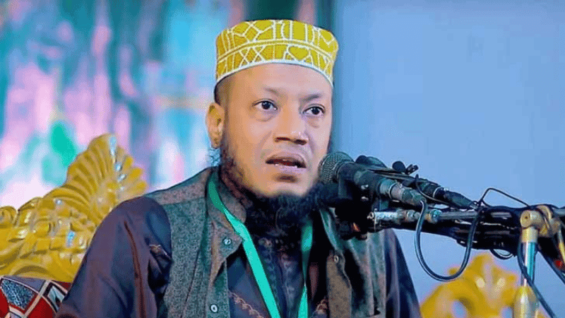 নায়াব ইউসুফকে নিয়ে আপত্তিকর মন্তব্য,  আমির হামজাকে গ্রেপ্তারের দাবি