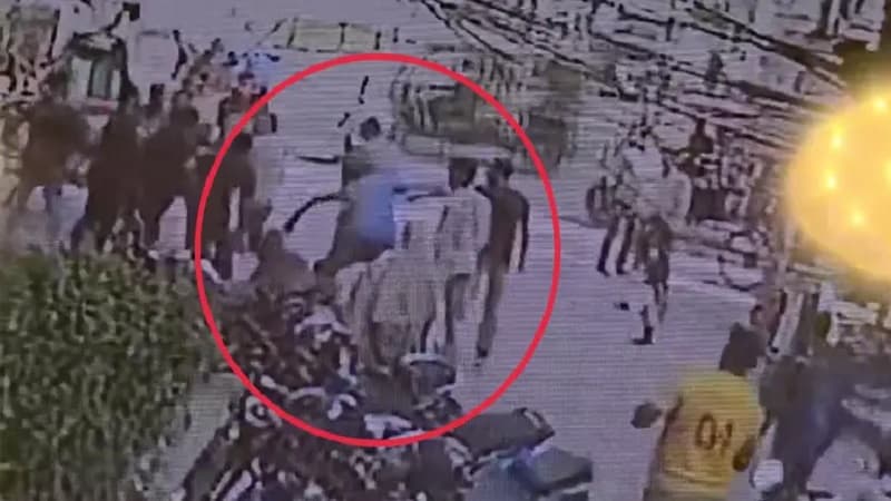 খুলনায় দুই সাংবাদিকের ওপর হামলা