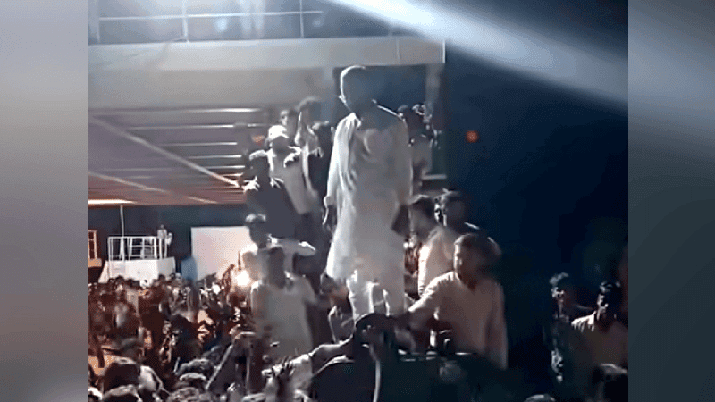 হান্নান মাসউদের জন্য ২ ঘণ্টা ফেরি আটকে রাখার অভিযোগ, যাত্রীদের ভোগান্তি