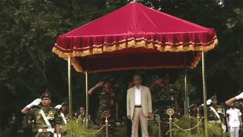 বঙ্গভবনে রাষ্ট্রপতি মির্জা ফখরুল, গার্ড অব অনারে বরণ
