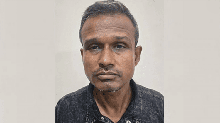 বগুড়ায় ড্রেনে রক্তাক্ত কুকুর, প্রধানমন্ত্রীর নির্দেশে অভিযুক্ত গ্রেপ্তার