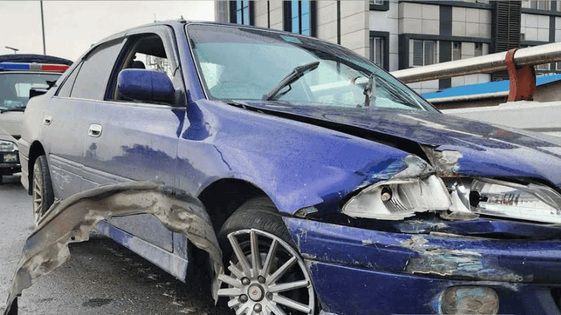 চট্টগ্রাম এক্সপ্রেসওয়ের দেয়ালে প্রাইভেটকারের ধাক্কা, কলেজছাত্রী নিহত