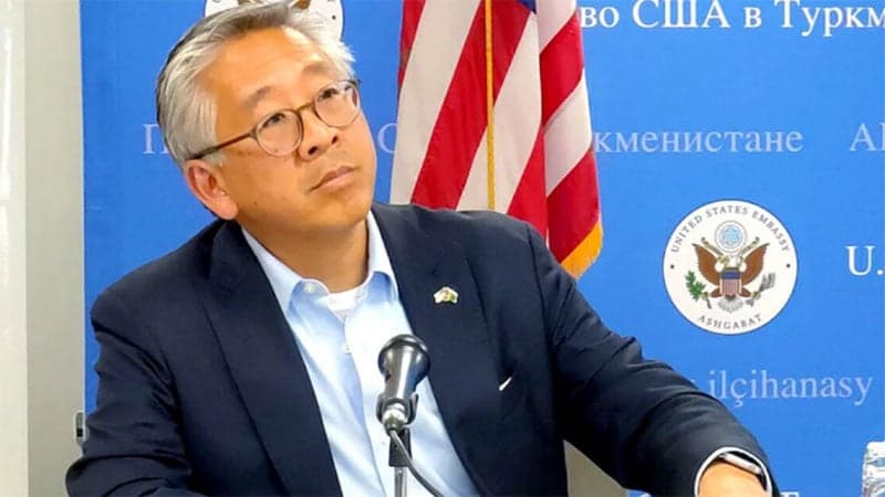 ঢাকা সফরে আসছেন ডোনাল্ড লু