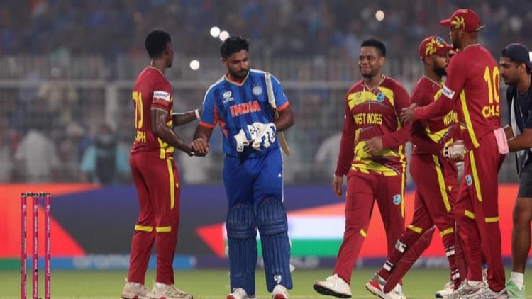 ওয়েস্ট ইন্ডিজকে হারিয়ে সেমিফাইনালে ভারত