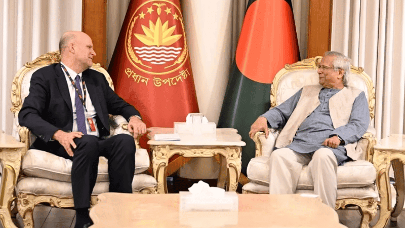 রোহিঙ্গা সংকট এখনো প্রত্যাশিত আন্তর্জাতিক মনোযোগ পাচ্ছে না: প্রধান উপদেষ্টা