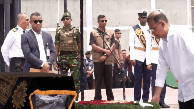 সাবেক প্রতিমন্ত্রী মিজানুর রহমান সিনহার জানাজা সম্পন্ন, প্রধানমন্ত্রীর শ্রদ্ধা