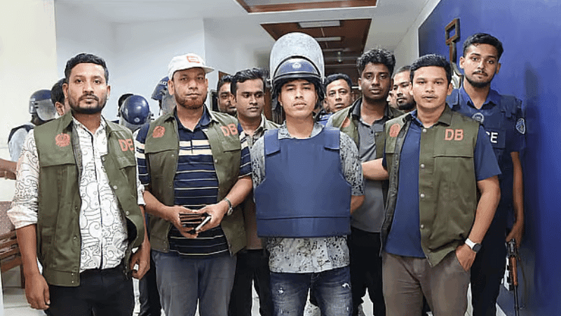 দুই মামলায় ডেভিড ইমনের ১০ দিনের রিমান্ড