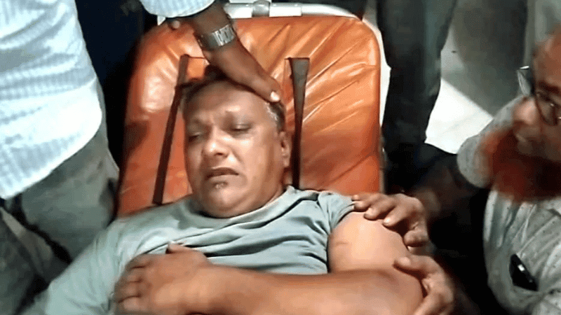কুষ্টিয়ায় বিএনপি নেতার ওপর হামলা, বাড়ির সামনে গুলি ও ককটেল বিস্ফোরণ