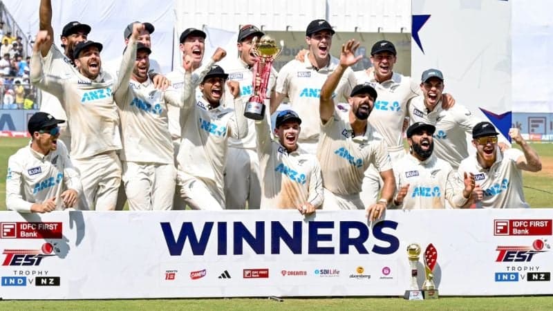 ২৪ বছর পর ঘরের মাঠে হোয়াইটওয়াশ ভারত