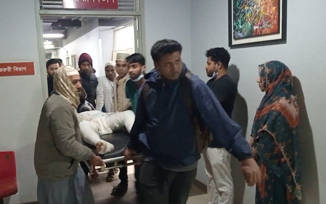 আশুলিয়ায় গ্যাস সিলিন্ডার বিস্ফোরণে দগ্ধ ১১